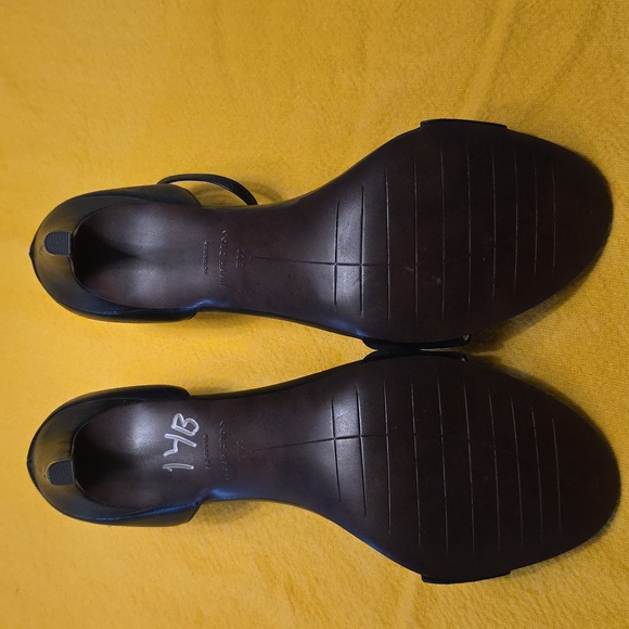 NWOB Cole Haan Black Ankle Strap Heels - Picture 10 of 17